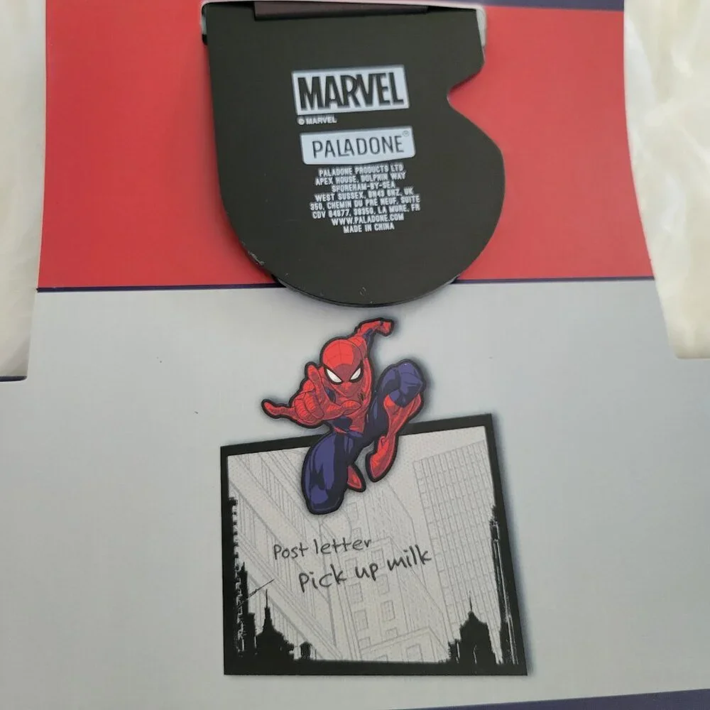 Paladone Spiderman Fridge Clip and Memo Pad Set